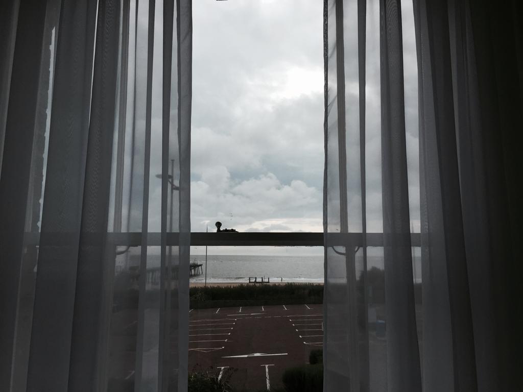 The Clyffe Hotel Lowestoft Habitación foto
